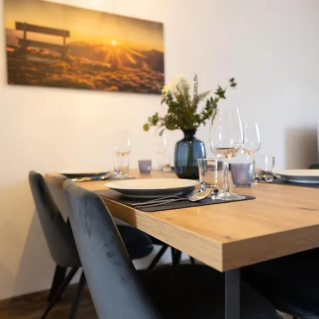 Apartment Bemyguest - 3 Maisonette - Zentral - Klimaanlage - Aufzug Wiesbaden